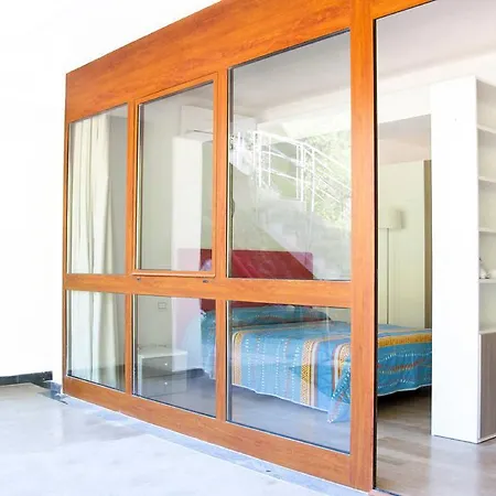 Le Terrazze Apartment *